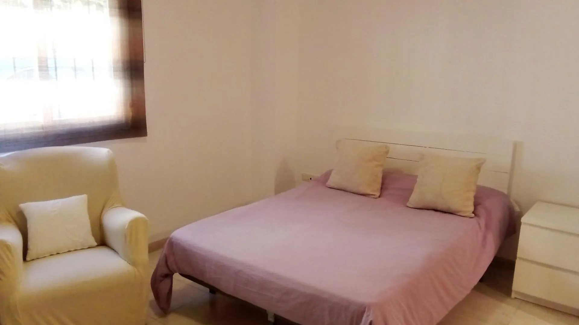 Coqueto Estudio En Calle Vela Benalmadena Apartment