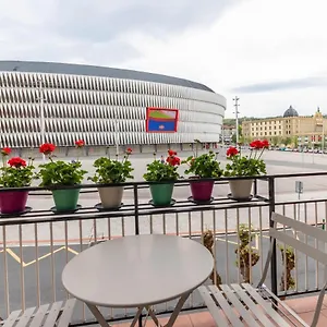 Con Vistas Al Estadio San Mames , Bilbao Spain