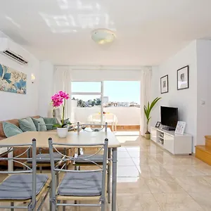 Apartamento ático Frente Al Mar - Vistas, Piscina, Terrazas, Parking!, Benalmádena