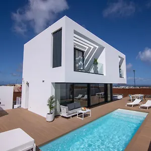 holiday-villa-yolo-luxe-sur.in-canary-islands.com/