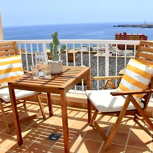 amazing-ocean-view-apartment.tenerifehoteles.net/